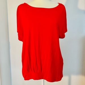 Cable & Gauge Boho Red Pleated Hem Loose Dolman Short Sleeve Jersey Knit Tee